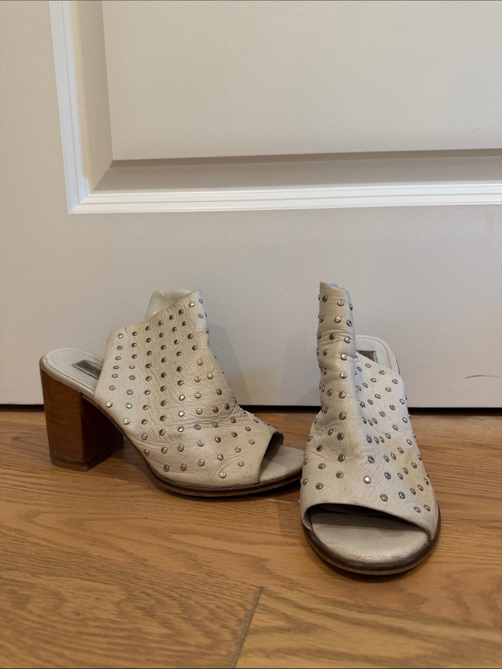 Steve Madden Ivory Studded Open-Toe Block Heel Mules